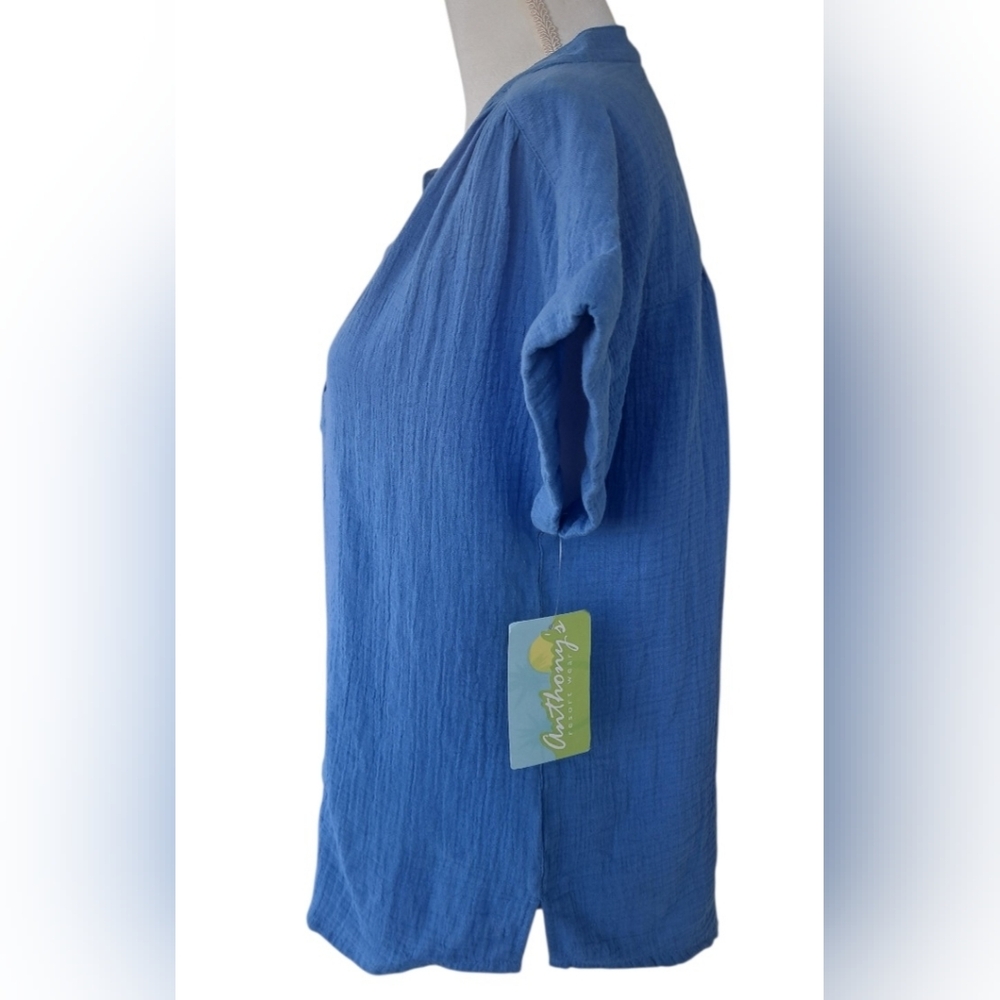 Anthony's Resort Chic Blue V-Neck Blouse - Picture 4 of 8